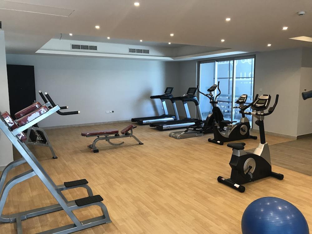Al Manzil Residence Hidd2 Al-Manamah Bagian luar foto
